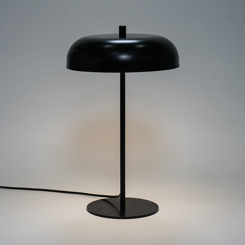 چراغ میز فلزی پرنعمت LED